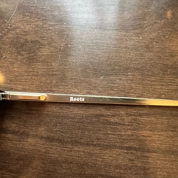 Roots Vintage Style Glasses - Picture 3 of 3